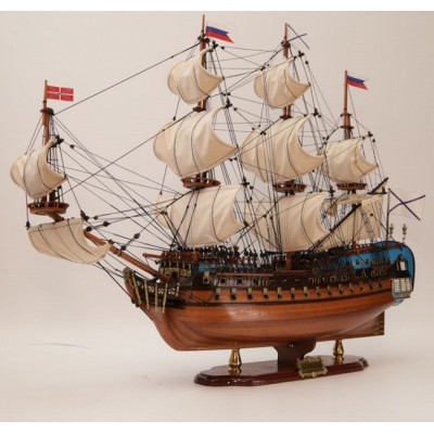Модель парусника "Ингерманланд" 1715г., 78x26x73 см