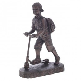Декоративная статуэтка "Мальчик на самокате", выс.28см