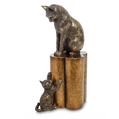 Статуэтка Veronese "Кошка с котенком - воспитание" (bronze)
