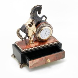 Часы со шкатулкой "Конь с попоной" яшма 180х100х220мм 